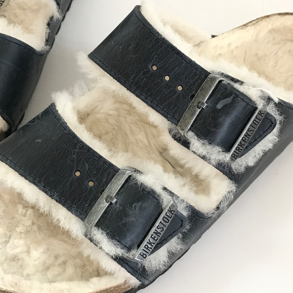 BIRKENSTOCK Arizona Sandals Shearling Women’s Size 9 - Picture 3 of 16